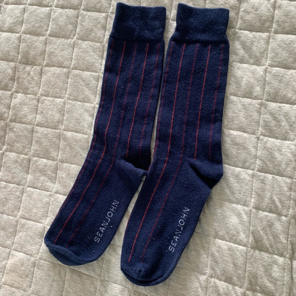 Sean John navy blue red stripe dress/formal socks